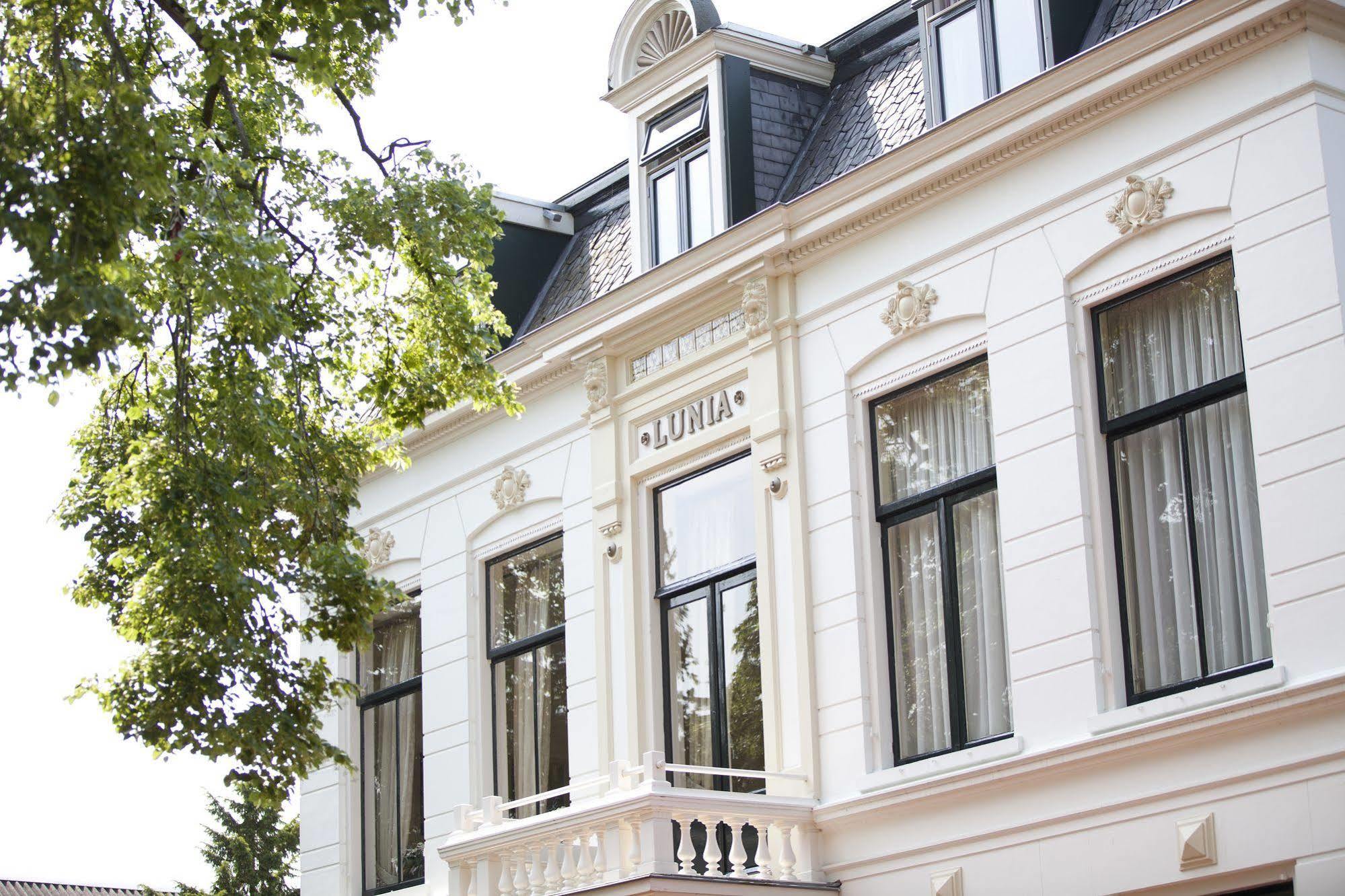 Hotel Restaurant Lunia Oldeberkoop Eksteriør bilde