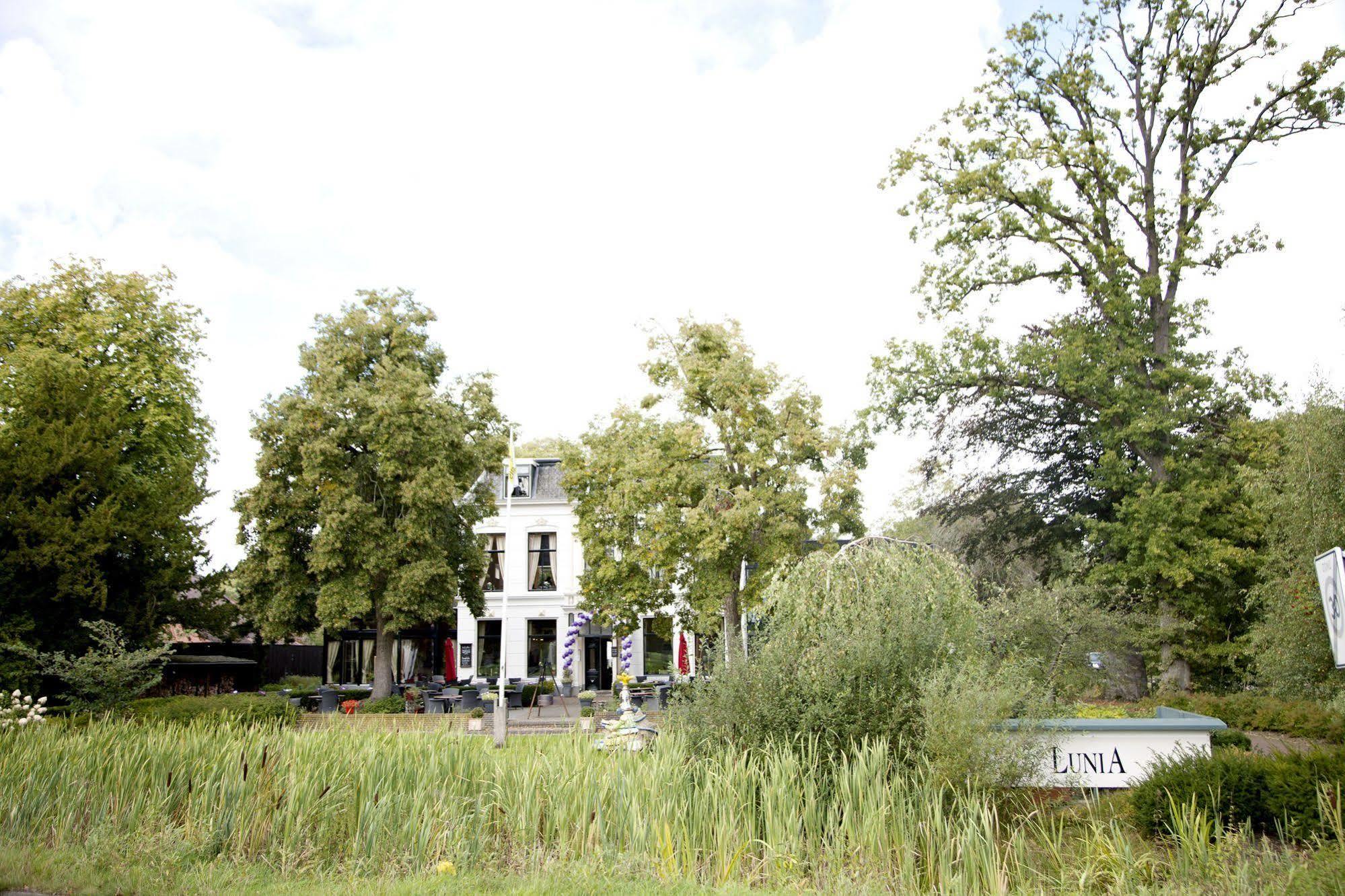 Hotel Restaurant Lunia Oldeberkoop Eksteriør bilde